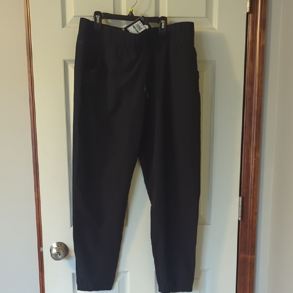 Under Armour Women's Black Track Pants
